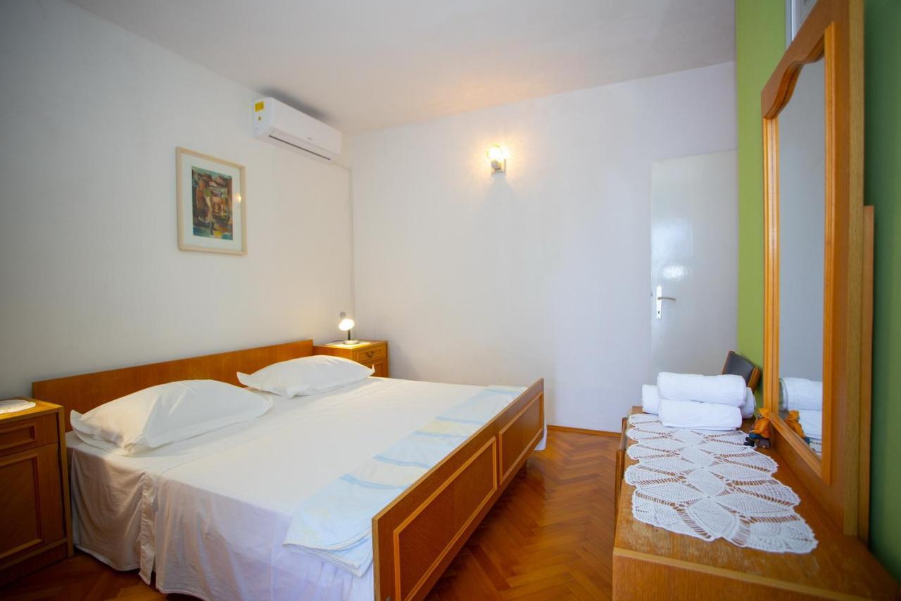 Apartment Nola Podgora Εξωτερικό φωτογραφία