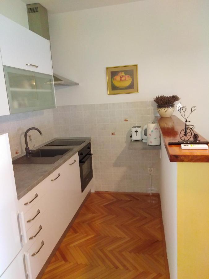 Apartment Nola Podgora Εξωτερικό φωτογραφία